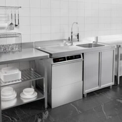 Geschirrspülmaschine - 3,6 KW - Mit Reiniger-, Klarspüler- & Laugenpumpe 18 Geschirrspülmaschine - 3,6 KW - Mit Reiniger-, Klarspüler- & Laugenpumpe -Küchenbedarf Discounter GLOZ50 room 28be